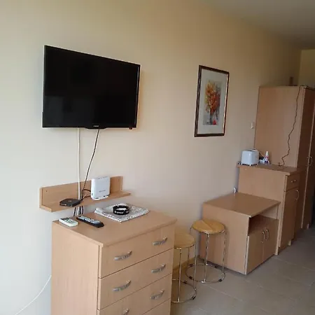 Nessebar, South Beach, Larisa, Nesebyr